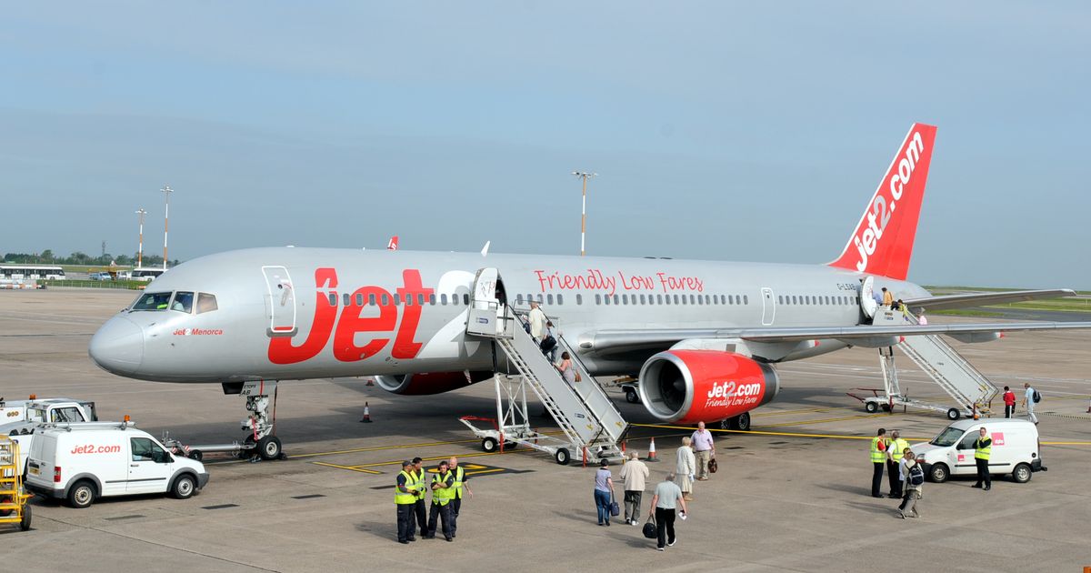 filósofo Meditativo Acerca de la configuración Jet2 lanza una campaña masiva de contratación en España con 900 puestos de  trabajo | Noticias de Aerolíneas | Revista de turismo Preferente.com