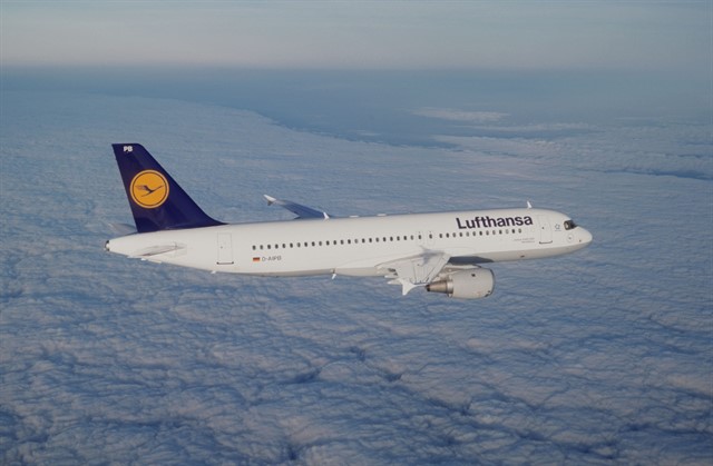 Lufthansa también deja de reembolsar cancelados Noticias de Aerolíneas | Revista turismo Preferente.com